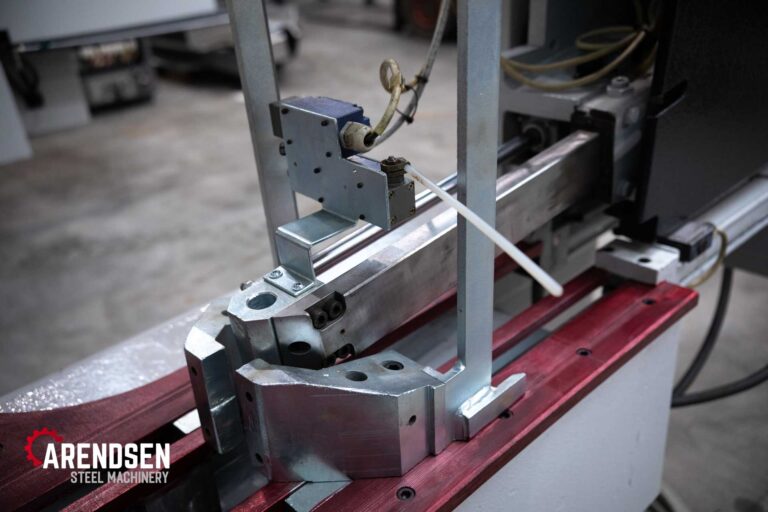 Arendsen_Machinery_Ficep_603_LBH-16