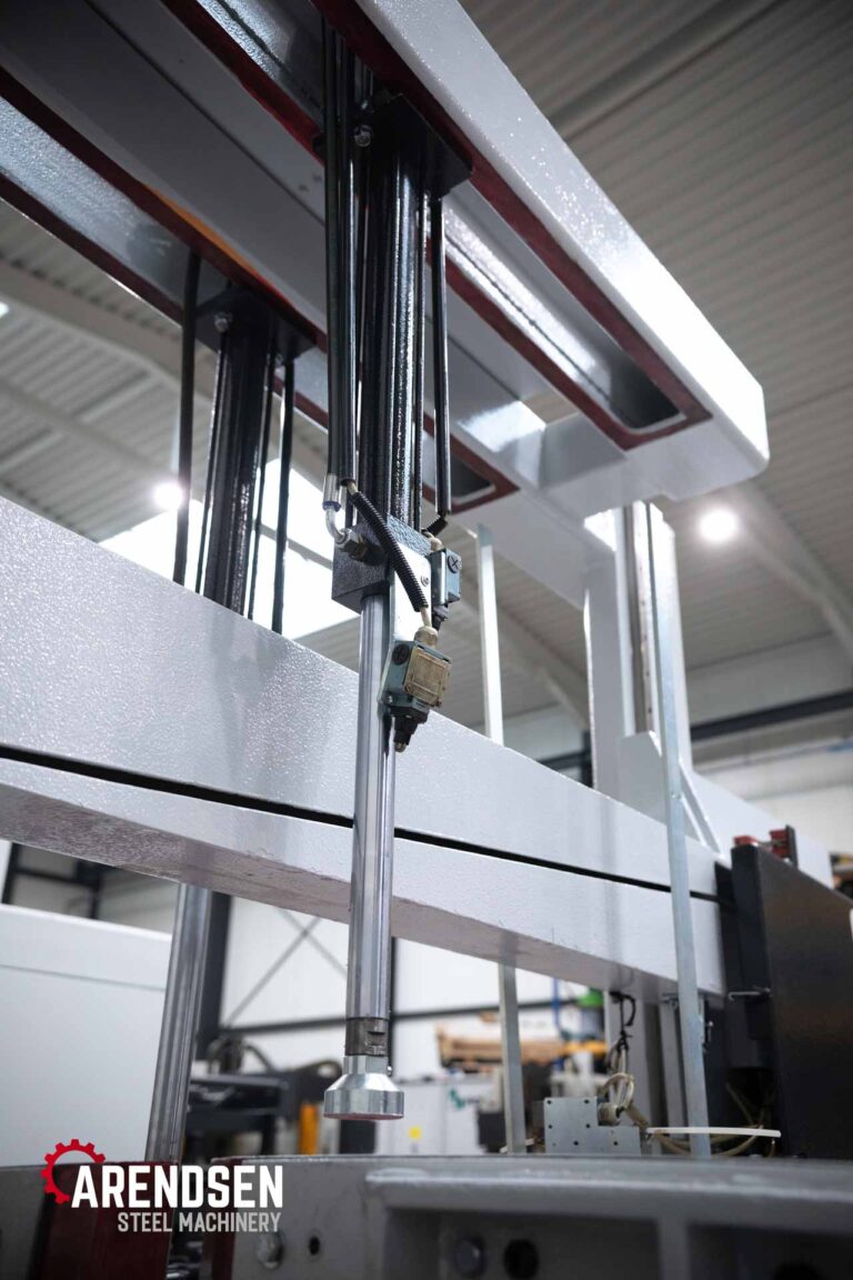 Arendsen_Machinery_Ficep_603_LBH-5