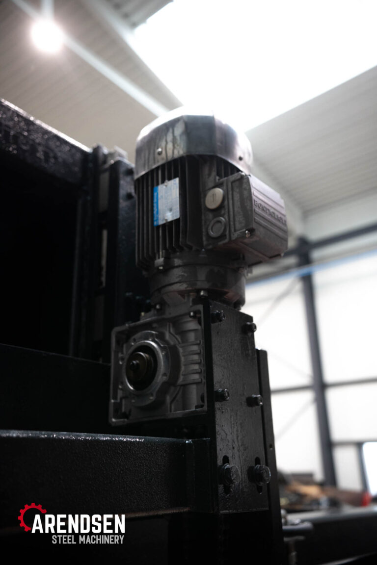 Arendsen_Machinery_Ficep_Tipo_A25_LG-6